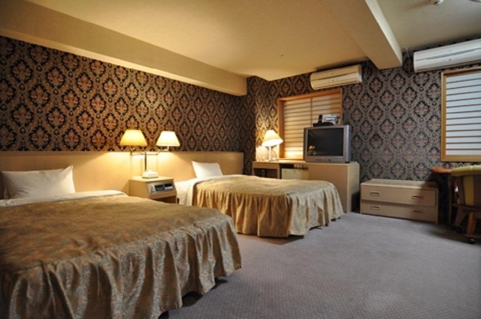 Asuka Hotel 3*